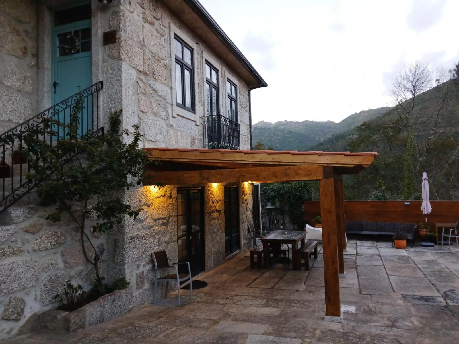 Villa Dos Santos - Geres Country House エクステリア 写真